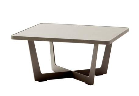 Time-Out Table - Caneline Outdoor Tables